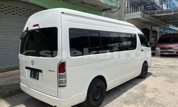 ซื้อ รถมือสอง Toyota Commuter ขาว รถยนต์ ใน %{เมือง} ใน กรุงเทพมหานคร ซื้อ รถมือสอง Toyota Commuter ขาว รถยนต์ ใน %{เมือง} ใน กรุงเทพมหานคร