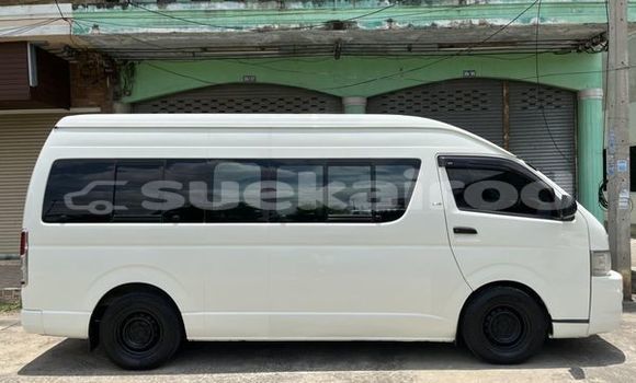 ซื้อ รถมือสอง Toyota Commuter ขาว รถยนต์ ใน %{เมือง} ใน กรุงเทพมหานคร ซื้อ รถมือสอง Toyota Commuter ขาว รถยนต์ ใน %{เมือง} ใน กรุงเทพมหานคร