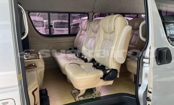 ซื้อ รถมือสอง Toyota Commuter เงิน รถยนต์ ใน %{เมือง} ใน กรุงเทพมหานคร ซื้อ รถมือสอง Toyota Commuter เงิน รถยนต์ ใน %{เมือง} ใน กรุงเทพมหานคร