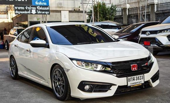 ซื้อ รถมือสอง Honda Civic ขาว รถยนต์ ใน %{เมือง} ใน กรุงเทพมหานคร ซื้อ รถมือสอง Honda Civic ขาว รถยนต์ ใน %{เมือง} ใน กรุงเทพมหานคร