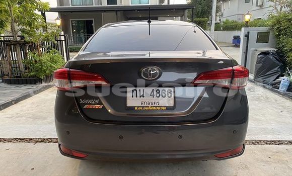 ซื้อ รถมือสอง Toyota Yaris Ativ สีดำ รถยนต์ ใน %{เมือง} ใน กรุงเทพมหานคร ซื้อ รถมือสอง Toyota Yaris Ativ สีดำ รถยนต์ ใน %{เมือง} ใน กรุงเทพมหานคร