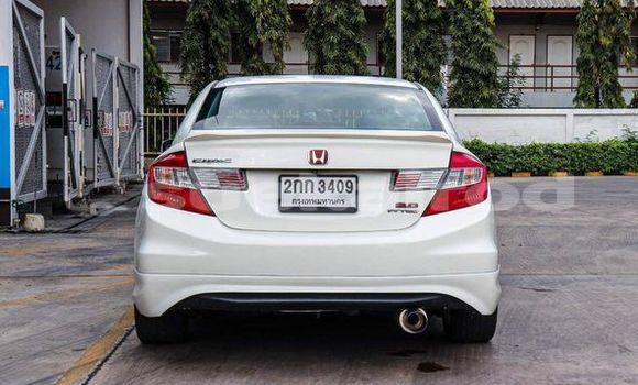 ซื้อ รถมือสอง Honda Civic ขาว รถยนต์ ใน %{เมือง} ใน กรุงเทพมหานคร ซื้อ รถมือสอง Honda Civic ขาว รถยนต์ ใน %{เมือง} ใน กรุงเทพมหานคร