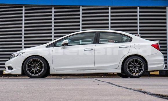 ซื้อ รถมือสอง Honda Civic ขาว รถยนต์ ใน %{เมือง} ใน กรุงเทพมหานคร ซื้อ รถมือสอง Honda Civic ขาว รถยนต์ ใน %{เมือง} ใน กรุงเทพมหานคร