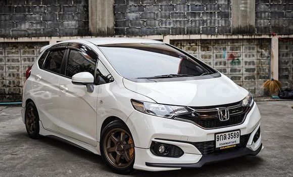 ซื้อ รถมือสอง Honda Jazz ขาว รถยนต์ ใน %{เมือง} ใน กรุงเทพมหานคร ซื้อ รถมือสอง Honda Jazz ขาว รถยนต์ ใน %{เมือง} ใน กรุงเทพมหานคร