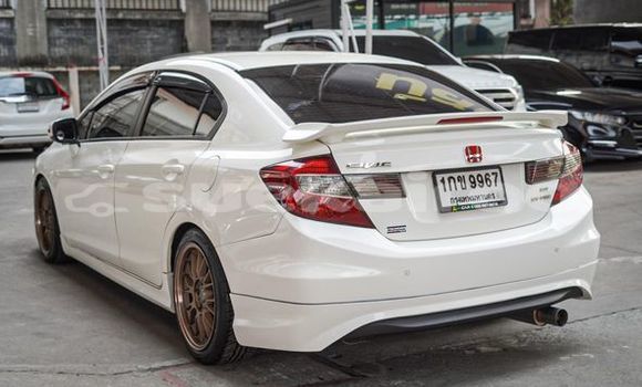 ซื้อ รถมือสอง Honda Civic ขาว รถยนต์ ใน %{เมือง} ใน กรุงเทพมหานคร ซื้อ รถมือสอง Honda Civic ขาว รถยนต์ ใน %{เมือง} ใน กรุงเทพมหานคร