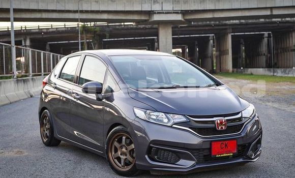 ซื้อ รถมือสอง Honda Jazz สีดำ รถยนต์ ใน %{เมือง} ใน กรุงเทพมหานคร ซื้อ รถมือสอง Honda Jazz สีดำ รถยนต์ ใน %{เมือง} ใน กรุงเทพมหานคร