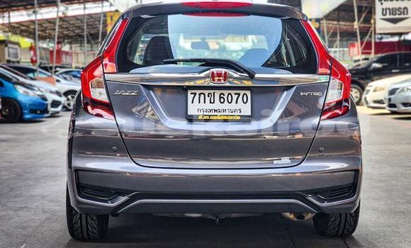 ซื้อ รถมือสอง Honda Jazz สีดำ รถยนต์ ใน %{เมือง} ใน กรุงเทพมหานคร ซื้อ รถมือสอง Honda Jazz สีดำ รถยนต์ ใน %{เมือง} ใน กรุงเทพมหานคร