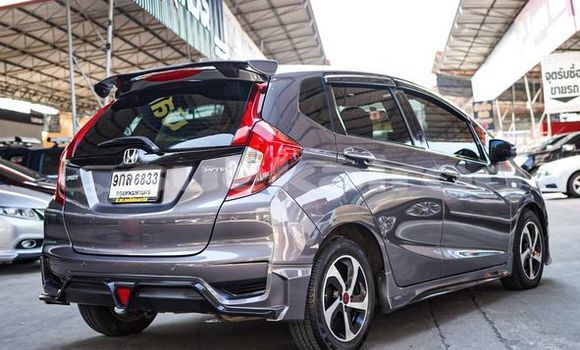 ซื้อ รถมือสอง Honda Jazz สีดำ รถยนต์ ใน %{เมือง} ใน กรุงเทพมหานคร ซื้อ รถมือสอง Honda Jazz สีดำ รถยนต์ ใน %{เมือง} ใน กรุงเทพมหานคร