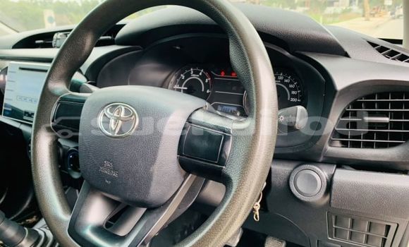 Buy Used Toyota Hiluxe Revo White Car in Bangkok in Bangkok Buy Used Toyota Hiluxe Revo White Car in Bangkok in Bangkok