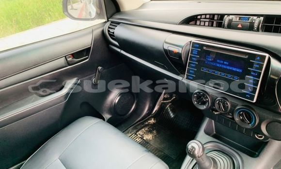 Buy Used Toyota Hiluxe Revo White Car in Bangkok in Bangkok Buy Used Toyota Hiluxe Revo White Car in Bangkok in Bangkok