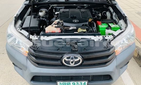 Buy Used Toyota Hiluxe Revo White Car in Bangkok in Bangkok Buy Used Toyota Hiluxe Revo White Car in Bangkok in Bangkok