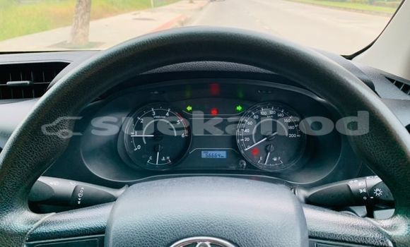 Buy Used Toyota Hiluxe Revo White Car in Bangkok in Bangkok Buy Used Toyota Hiluxe Revo White Car in Bangkok in Bangkok