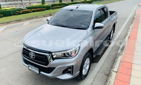 ซื้อ รถมือสอง Toyota Hiluxe Revo อื่น ๆ รถยนต์ ใน %{เมือง} ใน กรุงเทพมหานคร