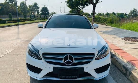 ซื้อ รถมือสอง Mercedes-Benz C-Classe ขาว รถยนต์ ใน %{เมือง} ใน กรุงเทพมหานคร ซื้อ รถมือสอง Mercedes-Benz C-Classe ขาว รถยนต์ ใน %{เมือง} ใน กรุงเทพมหานคร