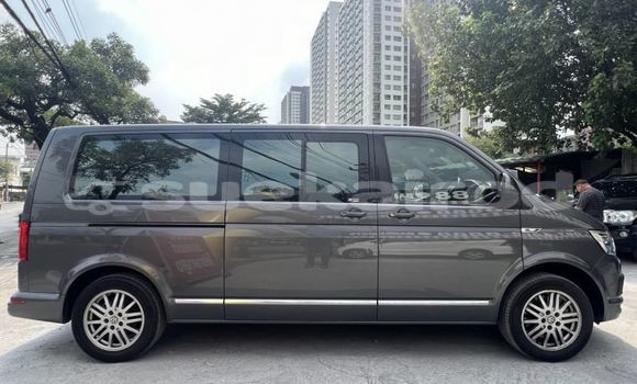 Buy Used Volkswagen Caravelle Other Car in Bangkok in Bangkok Buy Used Volkswagen Caravelle Other Car in Bangkok in Bangkok