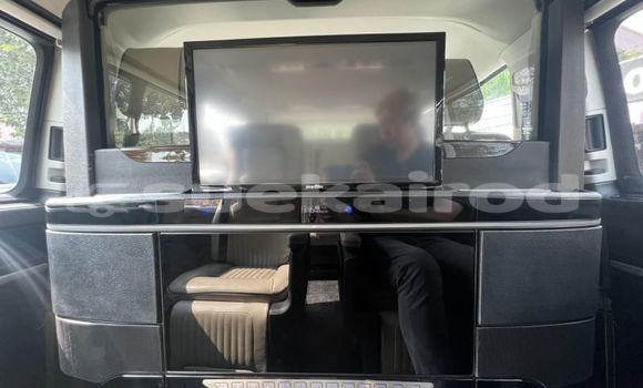 Buy Used Volkswagen Caravelle Other Car in Bangkok in Bangkok Buy Used Volkswagen Caravelle Other Car in Bangkok in Bangkok