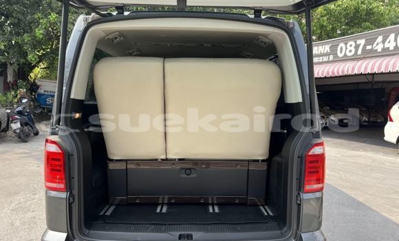 Buy Used Volkswagen Caravelle Other Car in Bangkok in Bangkok Buy Used Volkswagen Caravelle Other Car in Bangkok in Bangkok