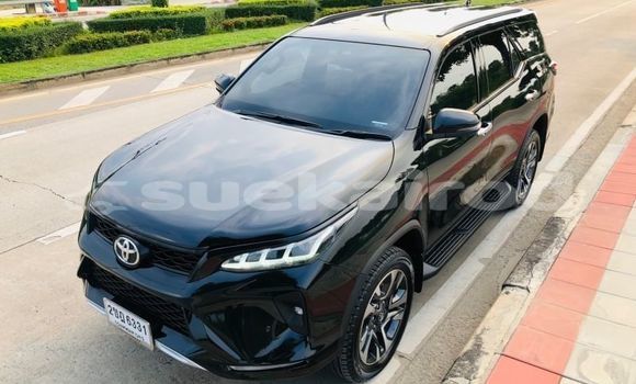 ซื้อ รถมือสอง Toyota Fortuner สีดำ รถยนต์ ใน %{เมือง} ใน กรุงเทพมหานคร