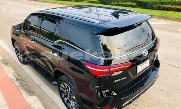 ซื้อ รถมือสอง Toyota Fortuner สีดำ รถยนต์ ใน %{เมือง} ใน กรุงเทพมหานคร ซื้อ รถมือสอง Toyota Fortuner สีดำ รถยนต์ ใน %{เมือง} ใน กรุงเทพมหานคร