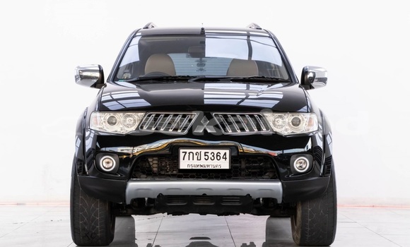 ซื้อ รถมือสอง Mitsubishi Pajero Sport สีดำ รถยนต์ ใน %{เมือง} ใน กรุงเทพมหานคร ซื้อ รถมือสอง Mitsubishi Pajero Sport สีดำ รถยนต์ ใน %{เมือง} ใน กรุงเทพมหานคร