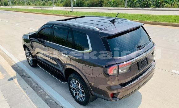 Buy Used Ford Everest Brown Car in Bangkok in Bangkok Buy Used Ford Everest Brown Car in Bangkok in Bangkok