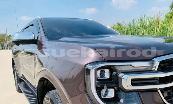 Buy Used Ford Everest Brown Car in Bangkok in Bangkok Buy Used Ford Everest Brown Car in Bangkok in Bangkok