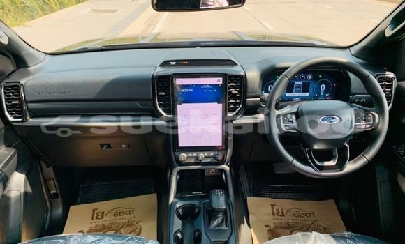 Buy Used Ford Everest Brown Car in Bangkok in Bangkok Buy Used Ford Everest Brown Car in Bangkok in Bangkok