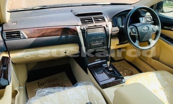 Buy Used Toyota Camry Silver Car in Bangkok in Bangkok Buy Used Toyota Camry Silver Car in Bangkok in Bangkok