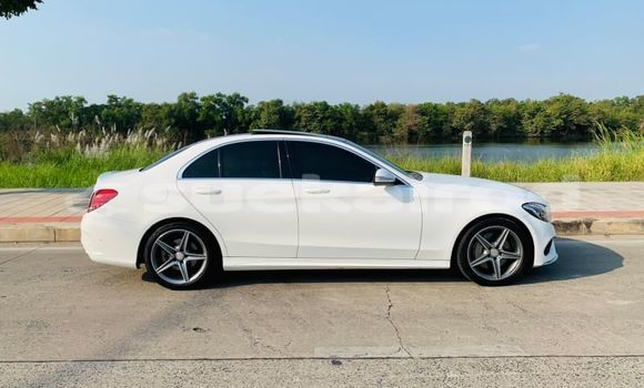 ซื้อ รถมือสอง Mercedes-Benz C-Classe ขาว รถยนต์ ใน %{เมือง} ใน กรุงเทพมหานคร ซื้อ รถมือสอง Mercedes-Benz C-Classe ขาว รถยนต์ ใน %{เมือง} ใน กรุงเทพมหานคร
