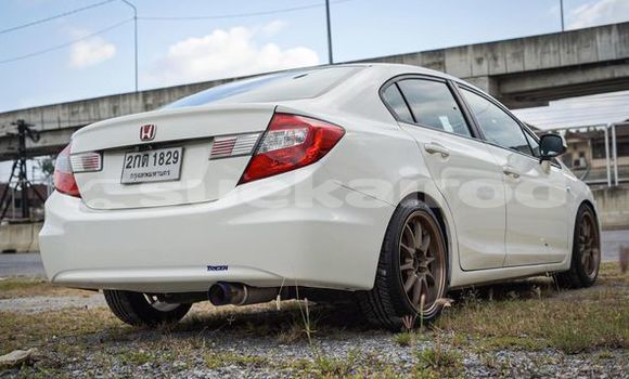 ซื้อ รถมือสอง Honda Civic ขาว รถยนต์ ใน %{เมือง} ใน กรุงเทพมหานคร ซื้อ รถมือสอง Honda Civic ขาว รถยนต์ ใน %{เมือง} ใน กรุงเทพมหานคร