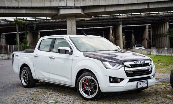 ซื้อ รถมือสอง Isuzu D-Max ขาว รถยนต์ ใน %{เมือง} ใน กรุงเทพมหานคร