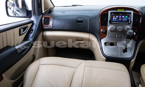 ซื้อ รถมือสอง Hyundai H1 สีน้ำเงิน รถยนต์ ใน %{เมือง} ใน กรุงเทพมหานคร ซื้อ รถมือสอง Hyundai H1 สีน้ำเงิน รถยนต์ ใน %{เมือง} ใน กรุงเทพมหานคร