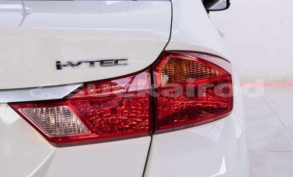 ซื้อ รถมือสอง Honda City ขาว รถยนต์ ใน %{เมือง} ใน กรุงเทพมหานคร ซื้อ รถมือสอง Honda City ขาว รถยนต์ ใน %{เมือง} ใน กรุงเทพมหานคร