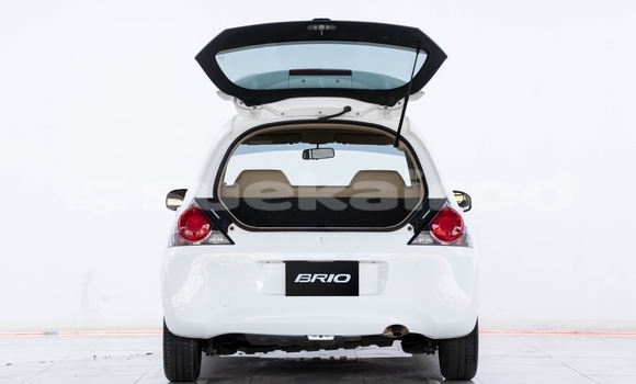 ซื้อ รถมือสอง Honda Brio ขาว รถยนต์ ใน %{เมือง} ใน กรุงเทพมหานคร ซื้อ รถมือสอง Honda Brio ขาว รถยนต์ ใน %{เมือง} ใน กรุงเทพมหานคร