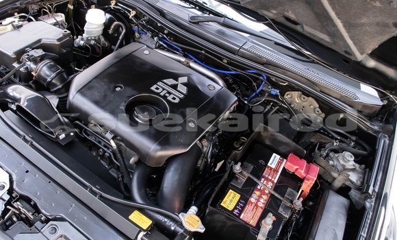 ซื้อ รถมือสอง Mitsubishi Pajero สีดำ รถยนต์ ใน %{เมือง} ใน กรุงเทพมหานคร ซื้อ รถมือสอง Mitsubishi Pajero สีดำ รถยนต์ ใน %{เมือง} ใน กรุงเทพมหานคร