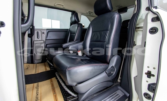 Buy Used Honda Freed White Car in Bangkok in Bangkok Buy Used Honda Freed White Car in Bangkok in Bangkok