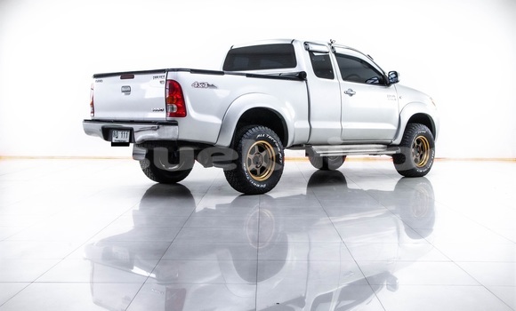 Buy Used Toyota Hiluxe VIGO Other Car in Bangkok in Bangkok Buy Used Toyota Hiluxe VIGO Other Car in Bangkok in Bangkok