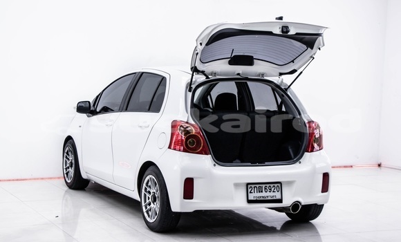 ซื้อ รถมือสอง Toyota Yaris ขาว รถยนต์ ใน %{เมือง} ใน กรุงเทพมหานคร ซื้อ รถมือสอง Toyota Yaris ขาว รถยนต์ ใน %{เมือง} ใน กรุงเทพมหานคร