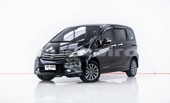ซื้อ รถมือสอง Honda Freed สีดำ รถยนต์ ใน %{เมือง} ใน กรุงเทพมหานคร