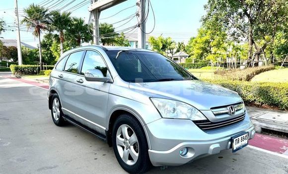 Buy Used Honda CR-V Silver Car in Bangkok in Bangkok Buy Used Honda CR-V Silver Car in Bangkok in Bangkok