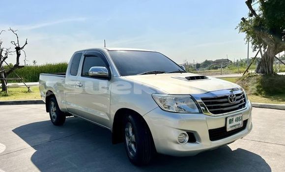 ซื้อ รถมือสอง Toyota Hiluxe VIGO เงิน รถยนต์ ใน %{เมือง} ใน กรุงเทพมหานคร ซื้อ รถมือสอง Toyota Hiluxe VIGO เงิน รถยนต์ ใน %{เมือง} ใน กรุงเทพมหานคร