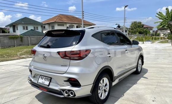 ซื้อ รถมือสอง MG ZS เงิน รถยนต์ ใน %{เมือง} ใน กรุงเทพมหานคร ซื้อ รถมือสอง MG ZS เงิน รถยนต์ ใน %{เมือง} ใน กรุงเทพมหานคร