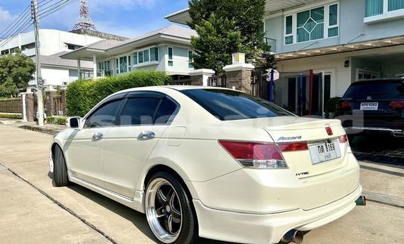 ซื้อ รถมือสอง Honda Accord ขาว รถยนต์ ใน %{เมือง} ใน กรุงเทพมหานคร ซื้อ รถมือสอง Honda Accord ขาว รถยนต์ ใน %{เมือง} ใน กรุงเทพมหานคร