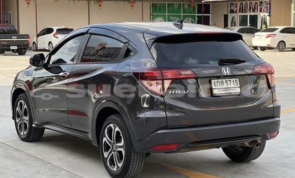 ซื้อ รถมือสอง Honda HR-V สีดำ รถยนต์ ใน %{เมือง} ใน กรุงเทพมหานคร ซื้อ รถมือสอง Honda HR-V สีดำ รถยนต์ ใน %{เมือง} ใน กรุงเทพมหานคร