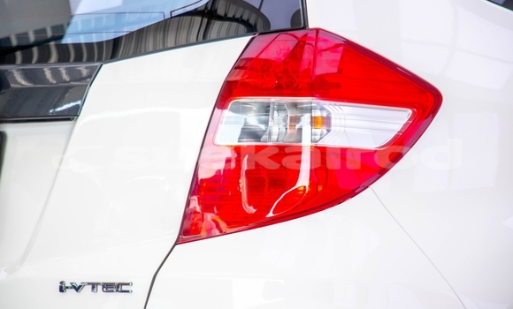 Buy Used Honda Jazz White Car in Bangkok in Bangkok Buy Used Honda Jazz White Car in Bangkok in Bangkok