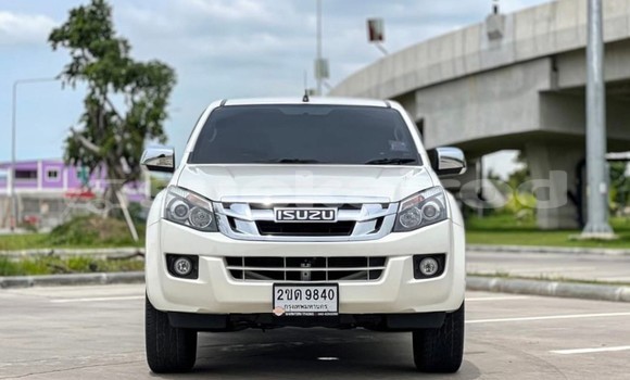 ซื้อ รถมือสอง Isuzu D-Max ขาว รถยนต์ ใน %{เมือง} ใน กรุงเทพมหานคร ซื้อ รถมือสอง Isuzu D-Max ขาว รถยนต์ ใน %{เมือง} ใน กรุงเทพมหานคร
