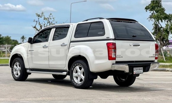 ซื้อ รถมือสอง Isuzu D-Max ขาว รถยนต์ ใน %{เมือง} ใน กรุงเทพมหานคร ซื้อ รถมือสอง Isuzu D-Max ขาว รถยนต์ ใน %{เมือง} ใน กรุงเทพมหานคร