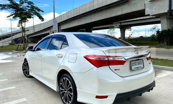 ซื้อ รถมือสอง Toyota Altis ขาว รถยนต์ ใน %{เมือง} ใน กรุงเทพมหานคร ซื้อ รถมือสอง Toyota Altis ขาว รถยนต์ ใน %{เมือง} ใน กรุงเทพมหานคร