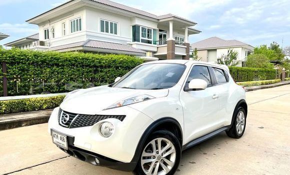 ซื้อ รถมือสอง Nissan Juke ขาว รถยนต์ ใน %{เมือง} ใน กรุงเทพมหานคร