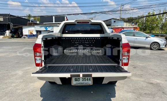 ซื้อ รถมือสอง Isuzu D-Max ขาว รถยนต์ ใน %{เมือง} ใน กรุงเทพมหานคร ซื้อ รถมือสอง Isuzu D-Max ขาว รถยนต์ ใน %{เมือง} ใน กรุงเทพมหานคร